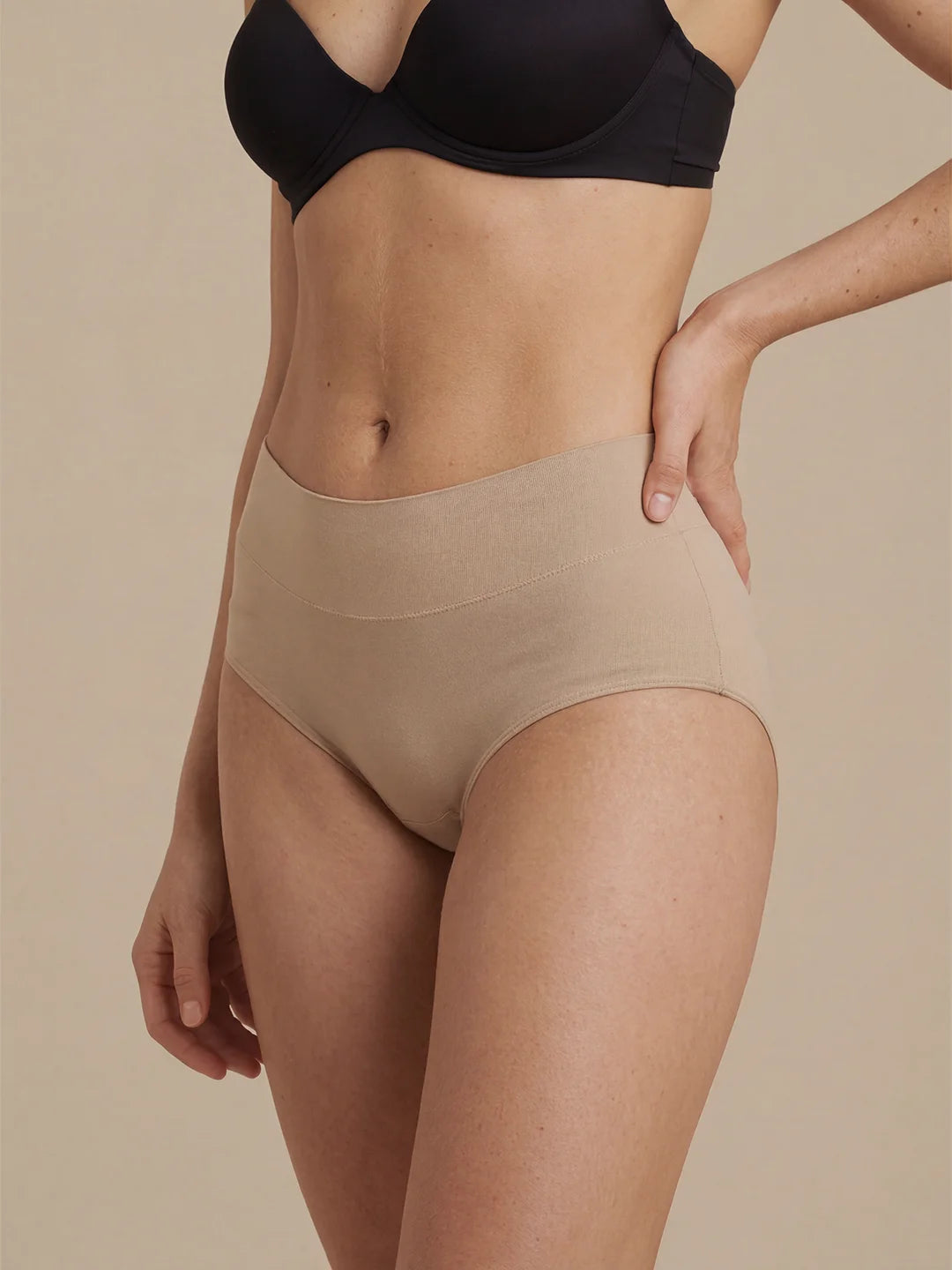 Huggster Brief | 10-pack | Kraftigt urinläckage | 100% läckagesäker, dag & natt | Aprikos