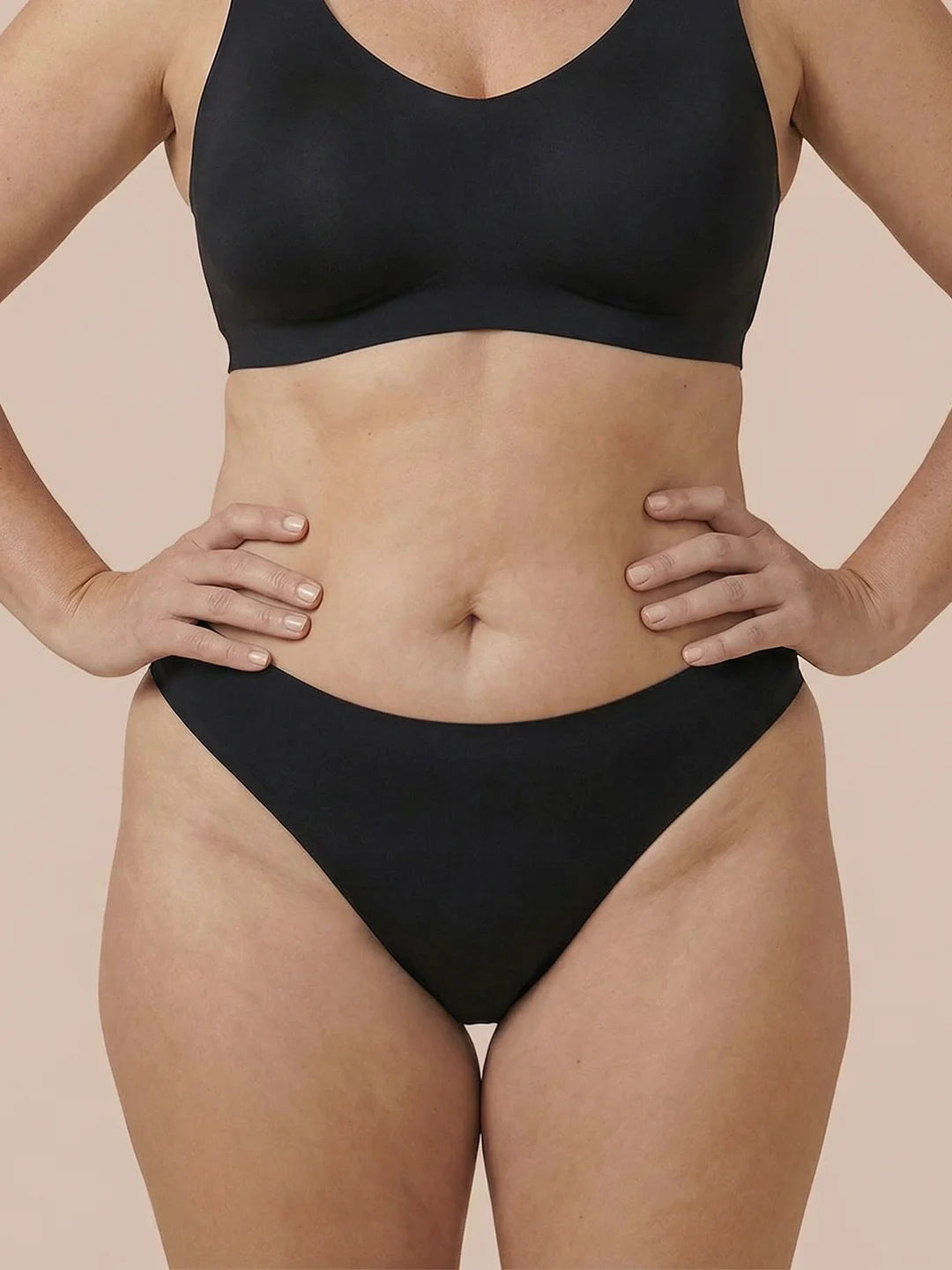 Naadloze Brazilian | Licht urineverlies | Ultra zacht & naadloos | 100% lekvrij & Organisch Katoen | Zwart