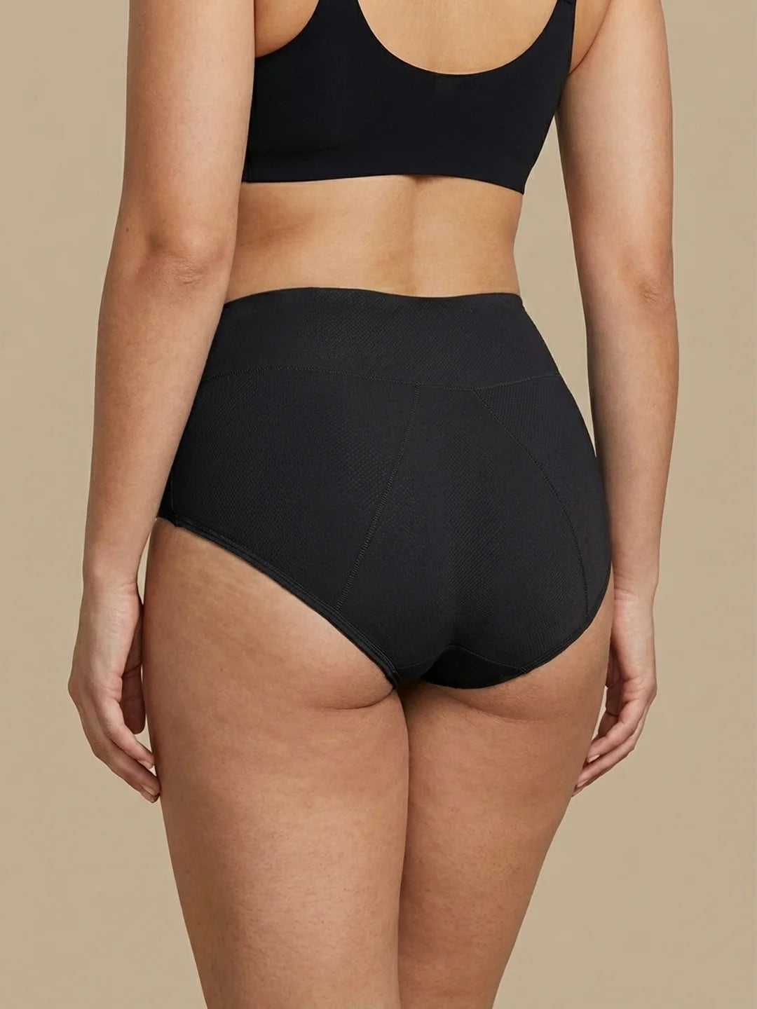 Huggster Brief | 100% läckagesäker, dag & natt | Svart | menstrosor