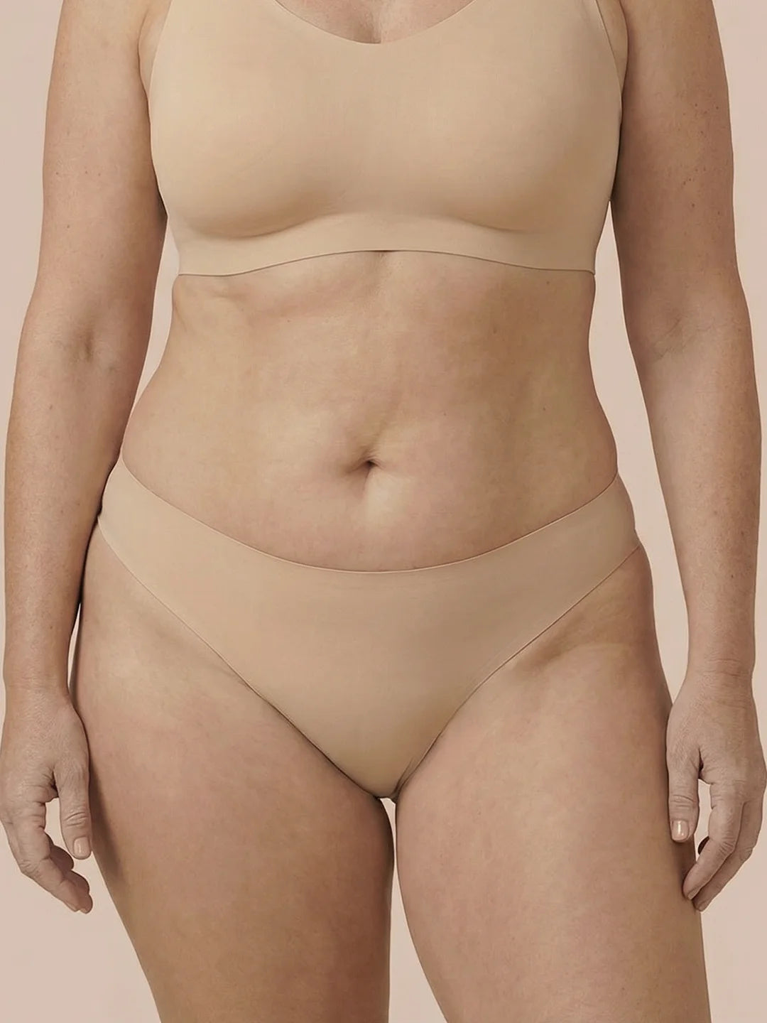 Naadloze Brazilian | Licht urineverlies | Ultra zacht & naadloos | 100% lekvrij & Organisch Katoen | Apricot