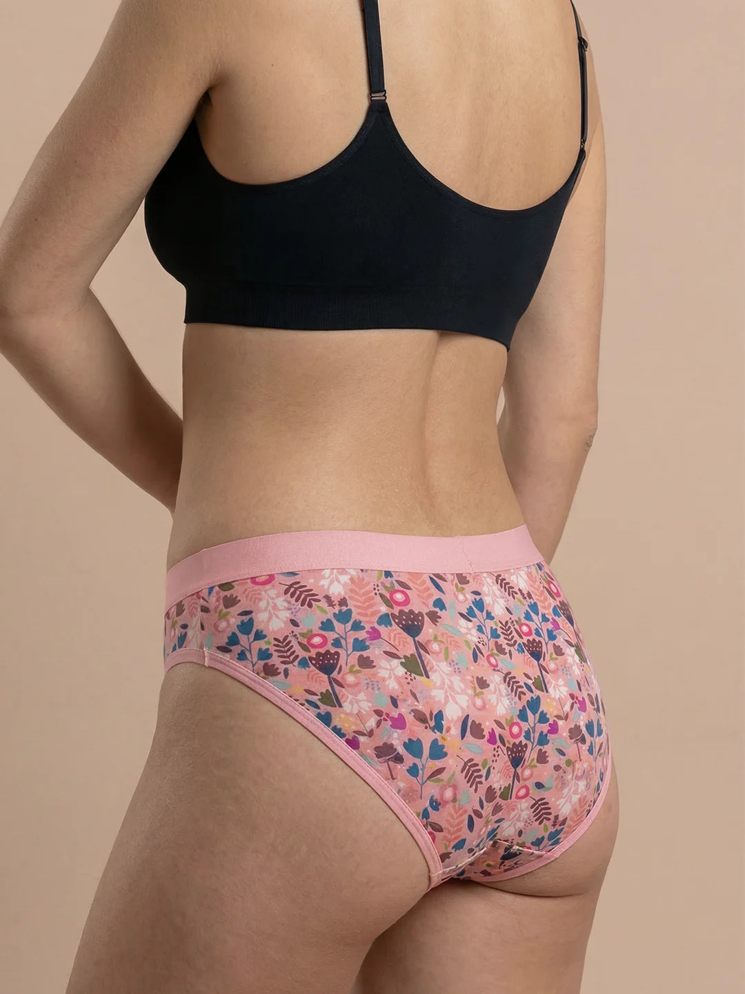 Flow | Girl Power | Menstrosor för tonåringar