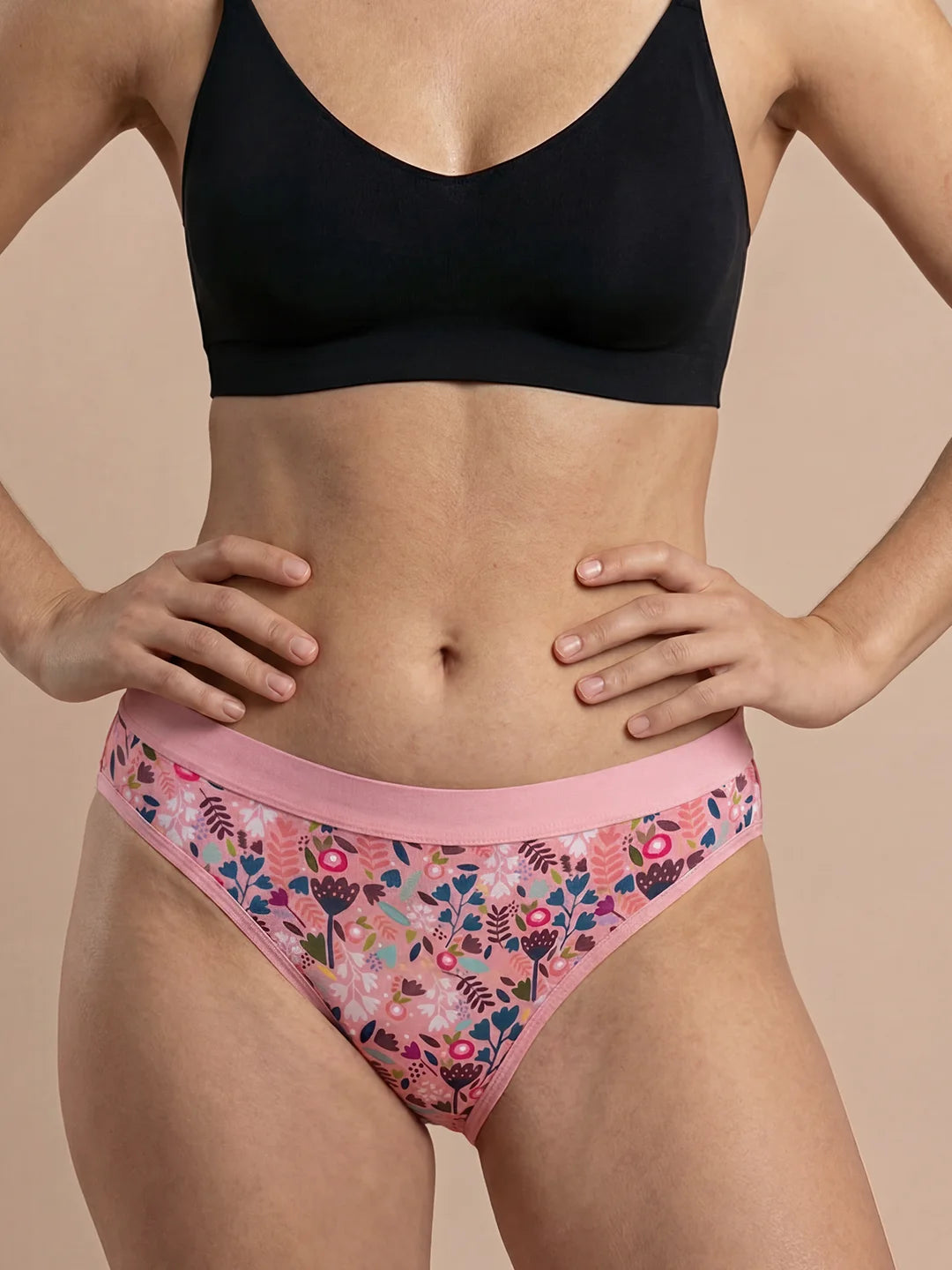 Flow | Girl Power | Menstrosor för tonåringar