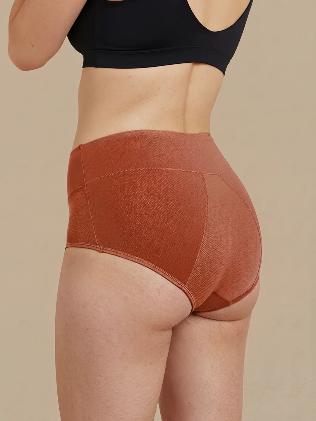 Menstruatie ondergoed oranje, huggster brief gedragen van achteren